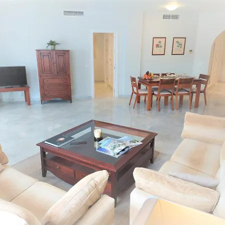 Puerto Banus Playas Del Duque Marbella