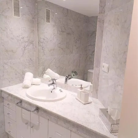 Puerto Banus Playas Del Duque Apartment