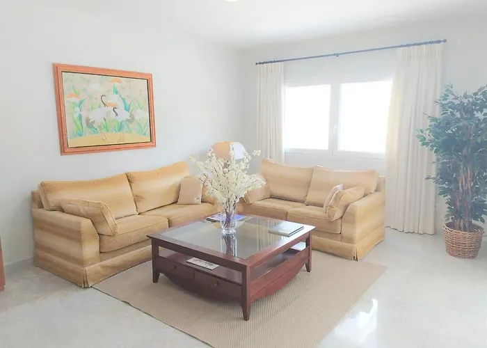 Puerto Banus Playas Del Duque Marbella