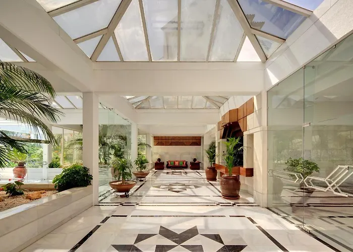 Puerto Banus Playas Del Duque