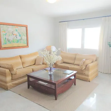 Puerto Banus Playas Del Duque Marbella