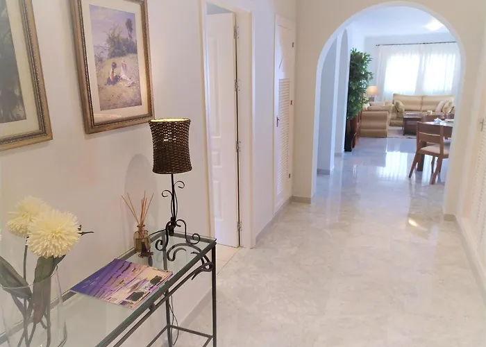 Puerto Banus Playas Del Duque *